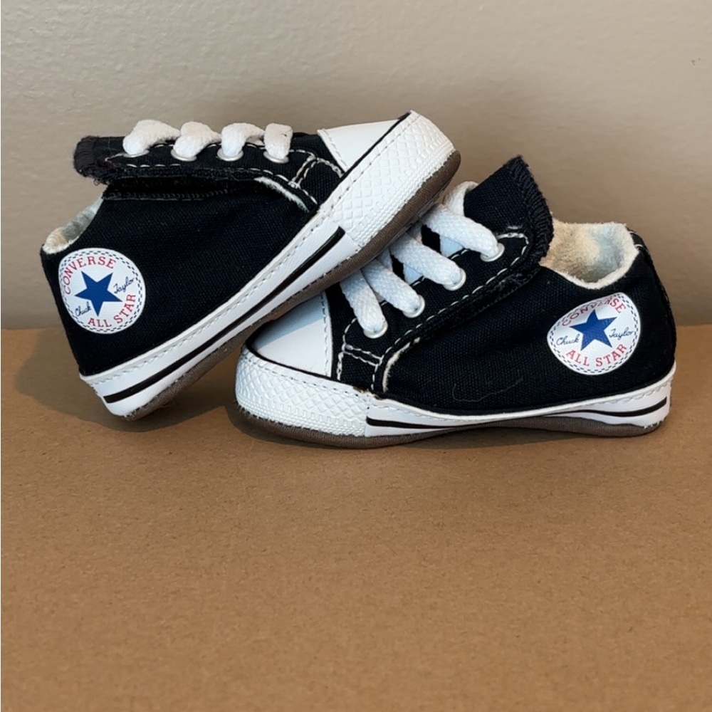 Converse Black and White Sneakers Classic Canvas Design